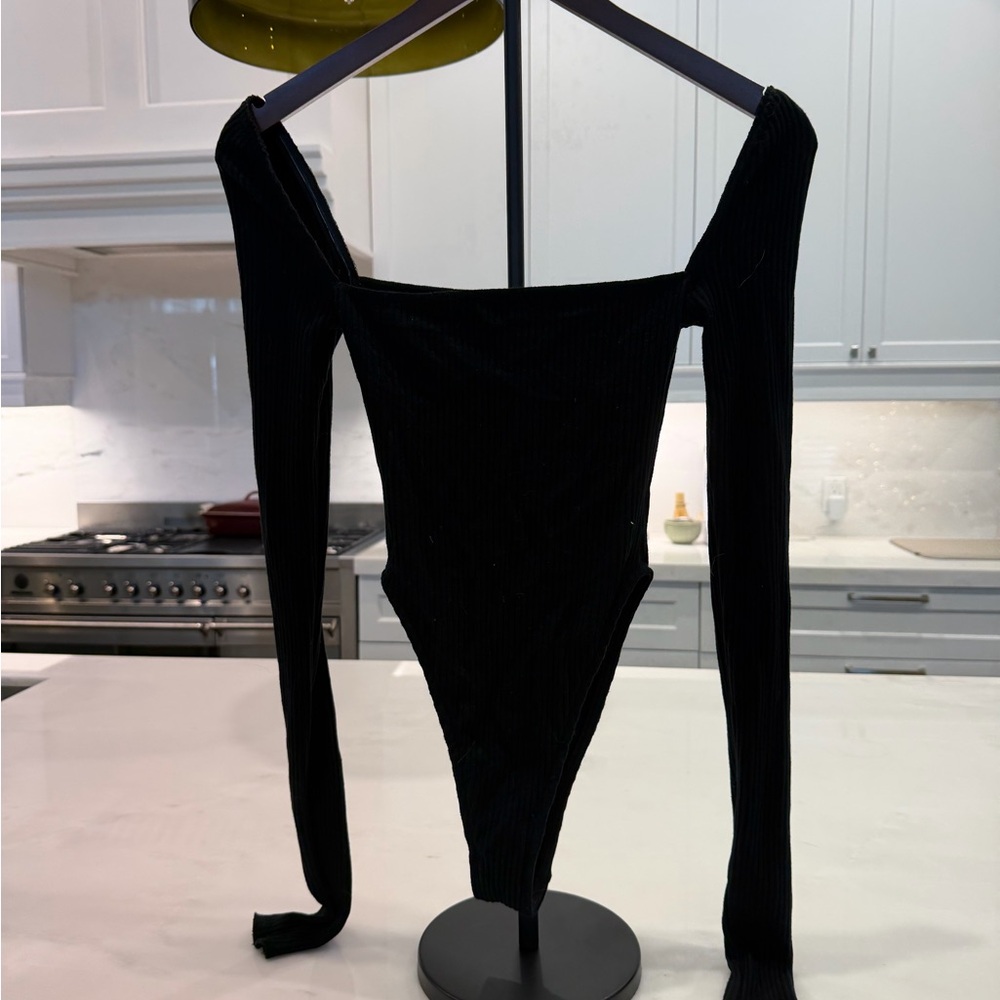 ARE YOU AM I anke body suit